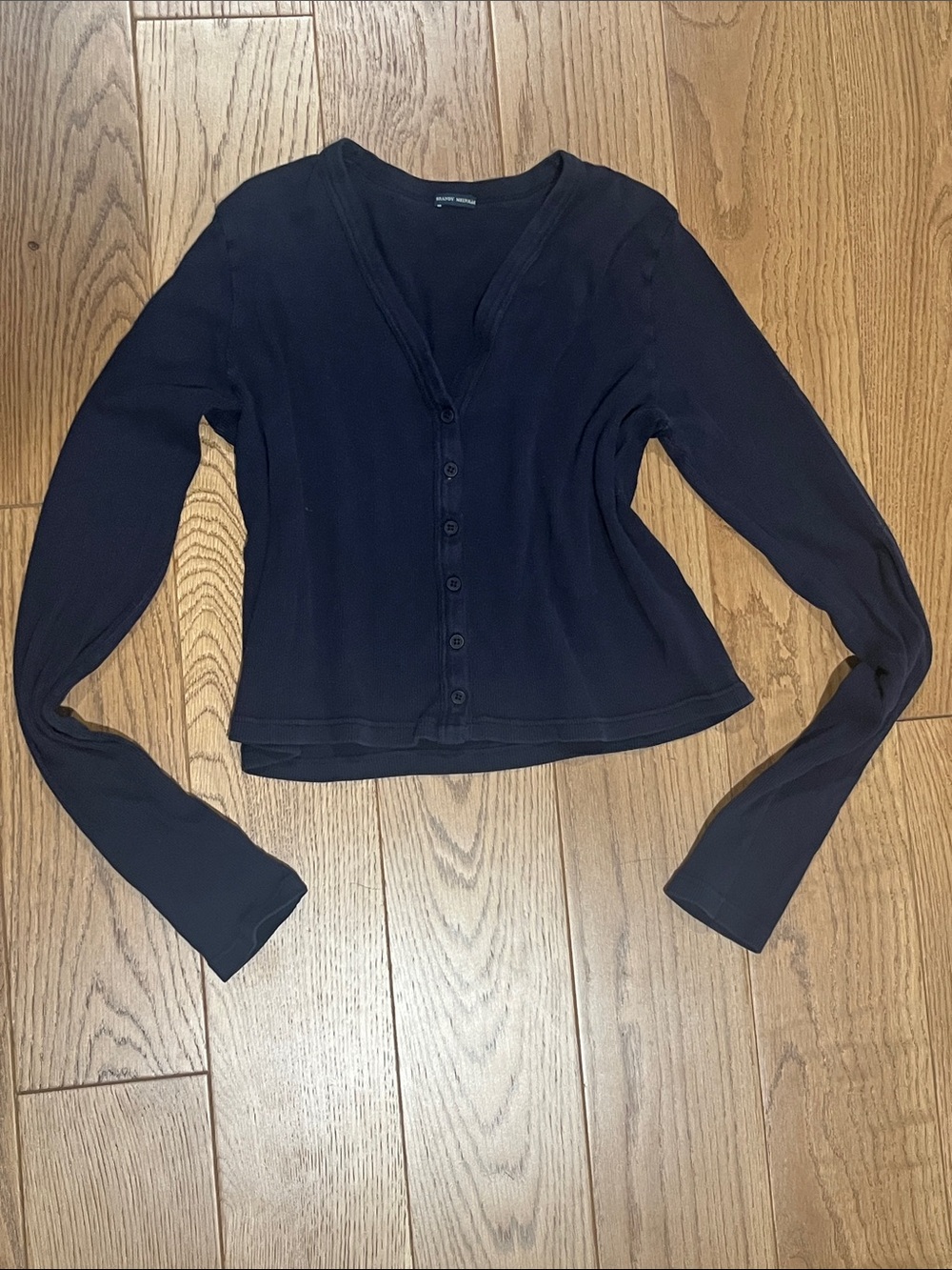 Brandy Melville V-Neck Button-Front Women's Long-Sleeve in Navy